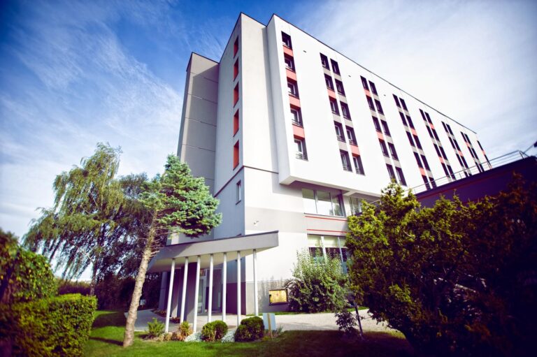 Hotel Śląsk - Wrocław - widok na obiekt